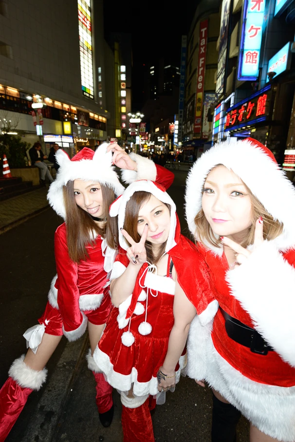 渋谷のクリスマスをサンタギャルで振り返る