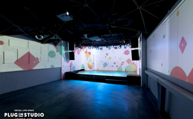 2.5D×nanaによるライブ、配信スタジオ誕生　内装はtoeの山嵜廣和