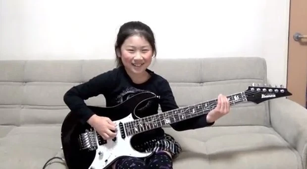 これはうめええ！ 日本人8歳の女の子のメタル演奏が海外で話題