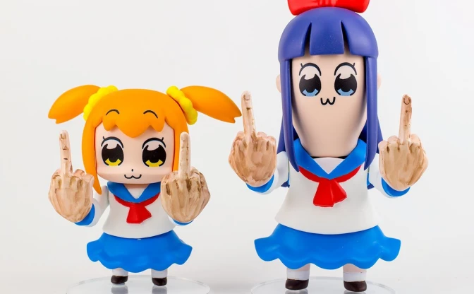 『ポプテピピック』組立フィギュアがワンフェスに降臨ッダロガケカスゥ！