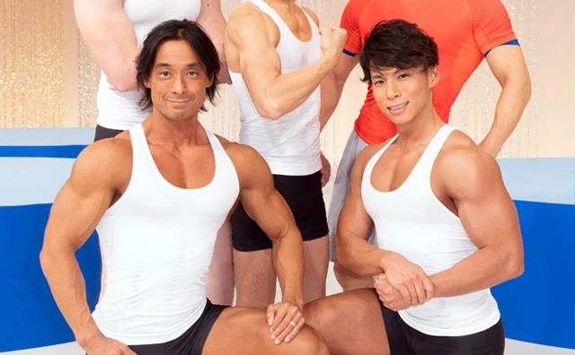 NHK「みんなで筋肉体操」にマッチョな歯科医参戦 「追加筋肉」と話題に