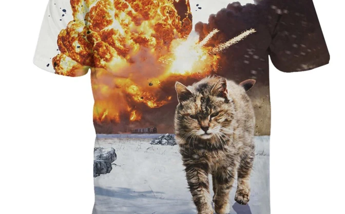 猫×宇宙!? Amazonで買えるブッ飛んだ猫Tシャツの勢いがヤバい