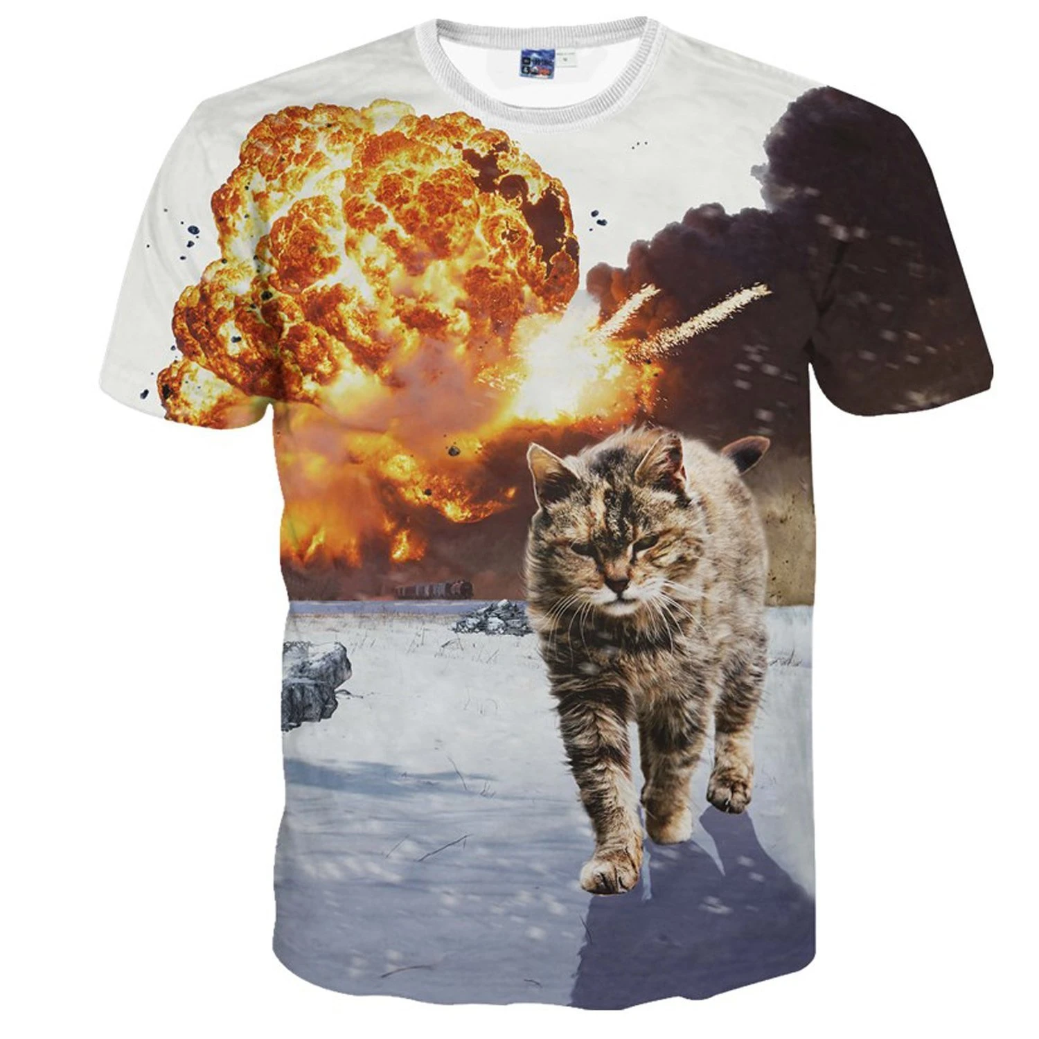 戦火の中の猫  Tシャツ