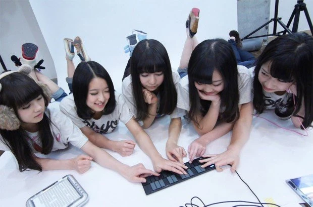 すべてのDTMerにささぐ──東京女子流がDTMで遊ぶ映像解禁！
