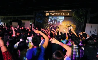 シンガポールが沸いた！ 初開催の「ニコニコ国会議」に出演してみた