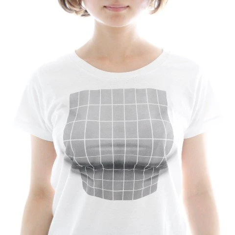 妄想をつめこんだ新作Tシャツが発売　ユーモアあるデザインが話題