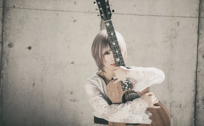 SAO GGOの神崎エルザ歌唱担当「ReoNa」が8月デビュー 『ハッピーシュガーライフ』ED曲に抜擢