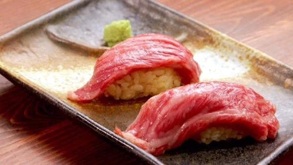 渋谷肉横丁で山形牛など「ブランド牛」の肉寿司が29円で食べられる！？