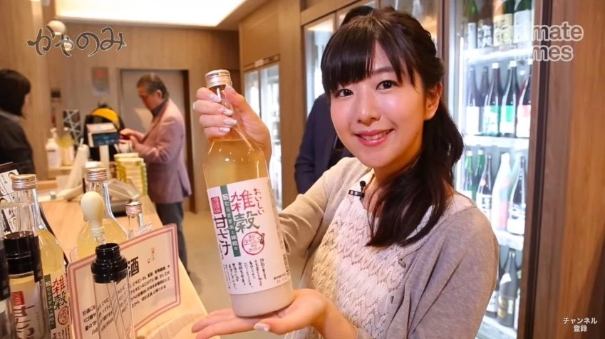 茅野愛衣さん／画像は動画「かやのみ #1「 日本酒を買いに行こう！」のスクリーンショット