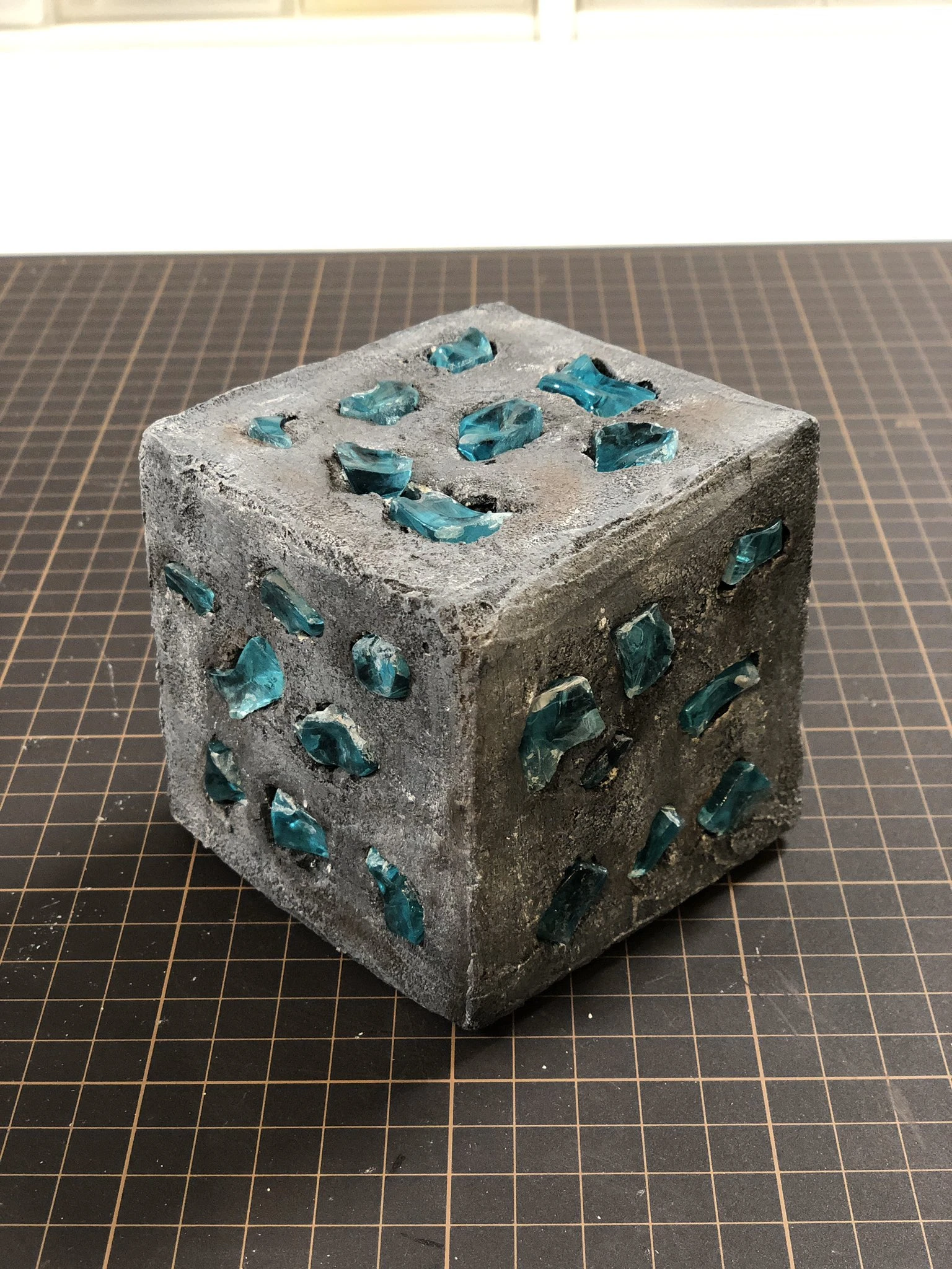『Minecraft』ダイヤモンド鉱石ブロック／画像はすべてくまの製作所さん提供