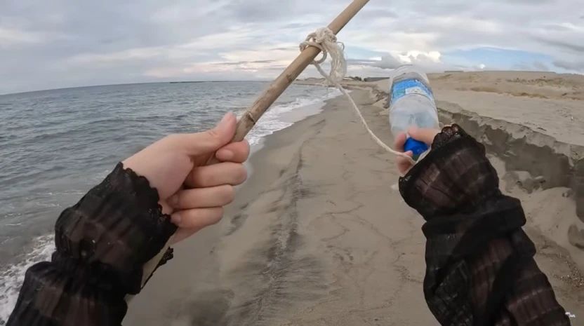 ゴミや捨てられた釣具で釣り竿を制作