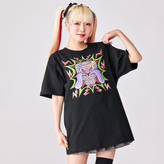 Tシャツのグッズ写真①／画像はプレミアムバンダイから