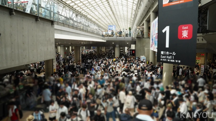 ちなみに同じくらいの時間帯のホール内の様子