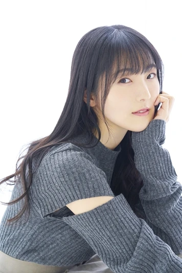 石川由依