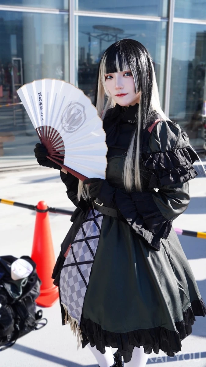Rioさんによる儒烏風亭らでんさんのコスプレ[4]