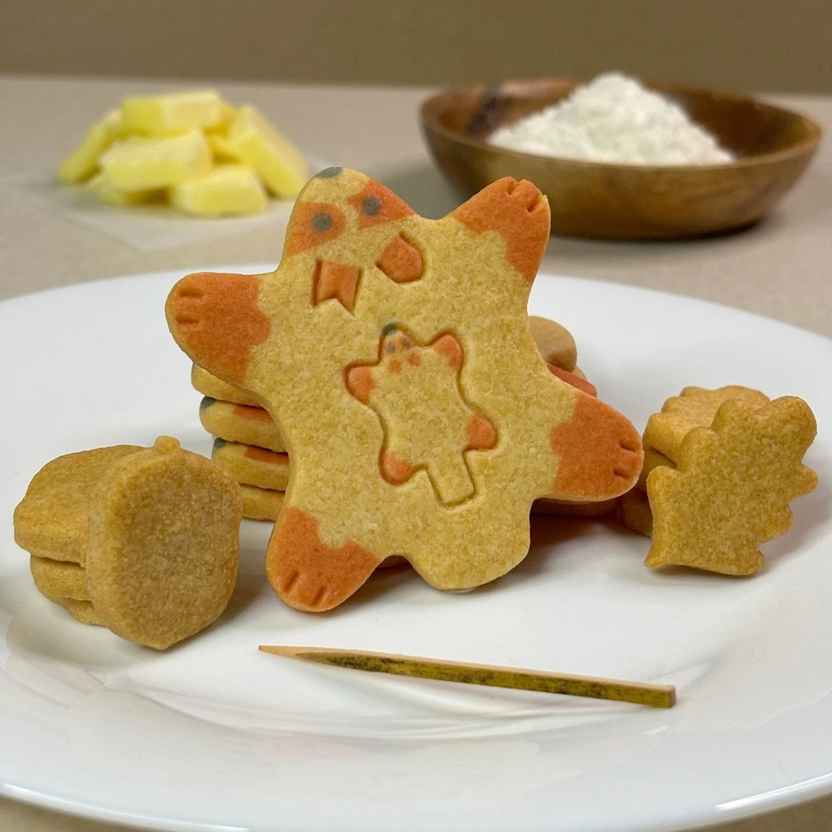 食べられる未確認生物「菓子生物」に注目　UMAを無慈悲に調理してみた