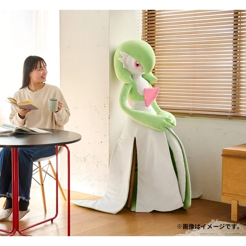 サーナイトの等身大ぬいぐるみ7