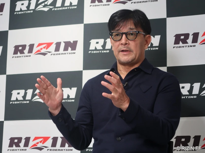 「THE MATCH2」開催の見通しについて説明するRIZINの榊原信行CEO